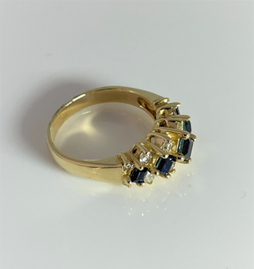 Antique/Vintage Yellow Gold Sapphire And Diamond Ring